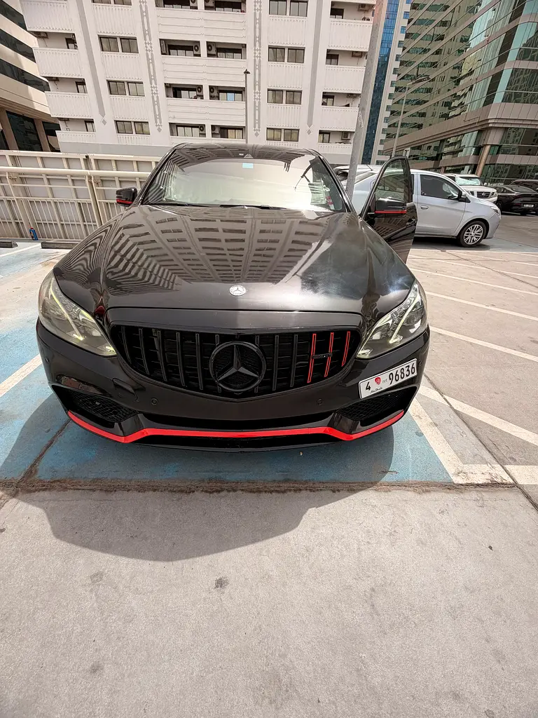 Mercedes-Benz E-Class 2014 — photo 1 of 10