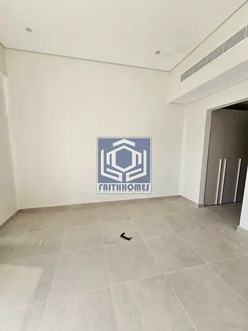 Furnished 1BHK | Ready to Move | Prime Location