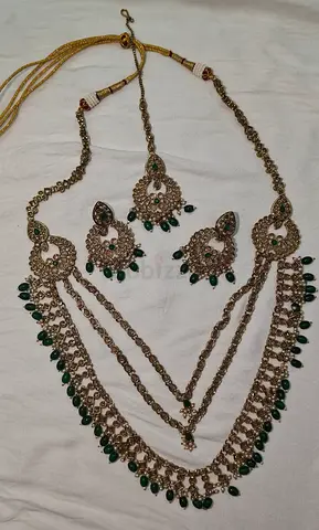Bridal jewelry