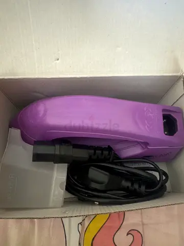 Compact travel steam iron - purple (lightly used)