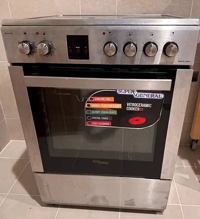 Super General Vitroceramic Electric Cooker with Oven