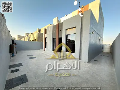 فيلا مميزة بالحليو لأول مرة مع غرفة بالطابق الأرضي وروف واسع، تصميم عصري وتشطيبات راقية، بسعر شامل رسوم التسجيل وفرصة لا تعوض.