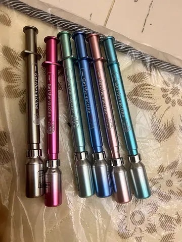 Vaccination design gel light pens