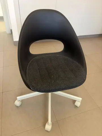 IKEA ELDBERGET Swivel Desk Chair with Padded Seat
