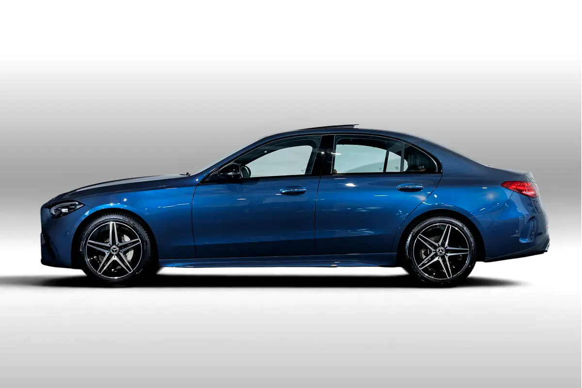 Mercedes-Benz C-Class 2025