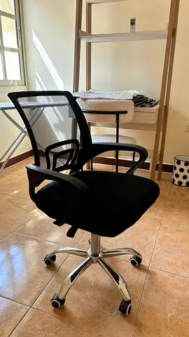 Ergonomic Black Mesh Office Chair - Good Condition