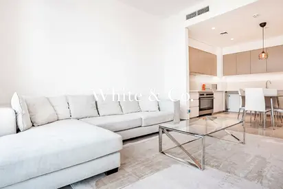 High Floor | Good Deal | Semi Furnished