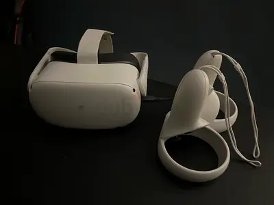 Meta Quest 2 (128GB) VR Headset - Boxed