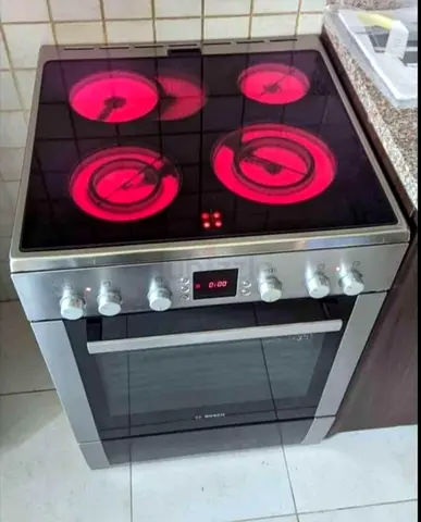 Bosch freestanding electric cooker ceramic 4 hobs oven fan cooking range 60x60