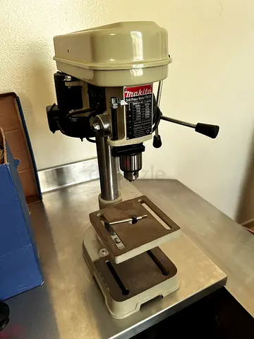 Makita Column drill Bench Drill Press / Small Pillar Drill as new
