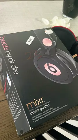 Beats by Dr. Dre Mixr (boxed) - over-ear headphones - Limited Gold Edition
