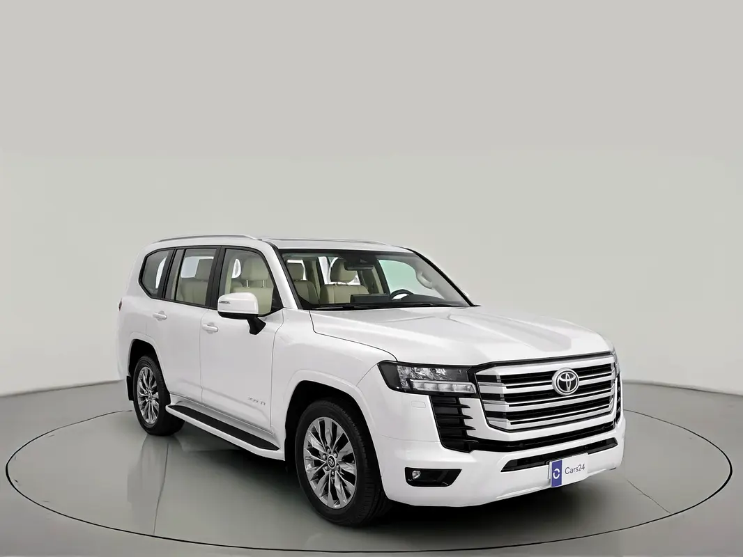 Toyota Land Cruiser 2025 — photo 1 of 13