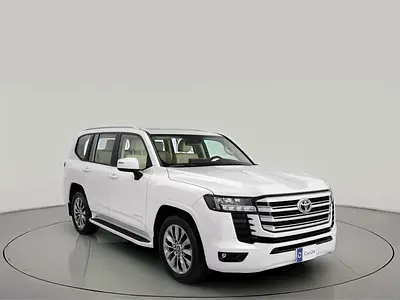 AED 4,331/month | Manufacturer Warranty | Service History | 30 Day Return | TOYOTA LAND CRUISER 2025