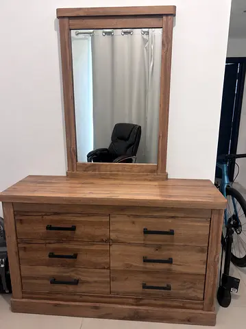 Solid Wood Dresser with Large Mirror - 6 Drawer