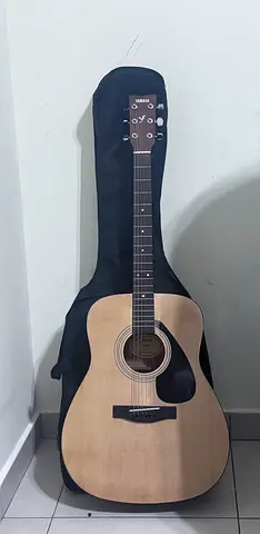 Yamaha Acoustic Guitar with Soft Case