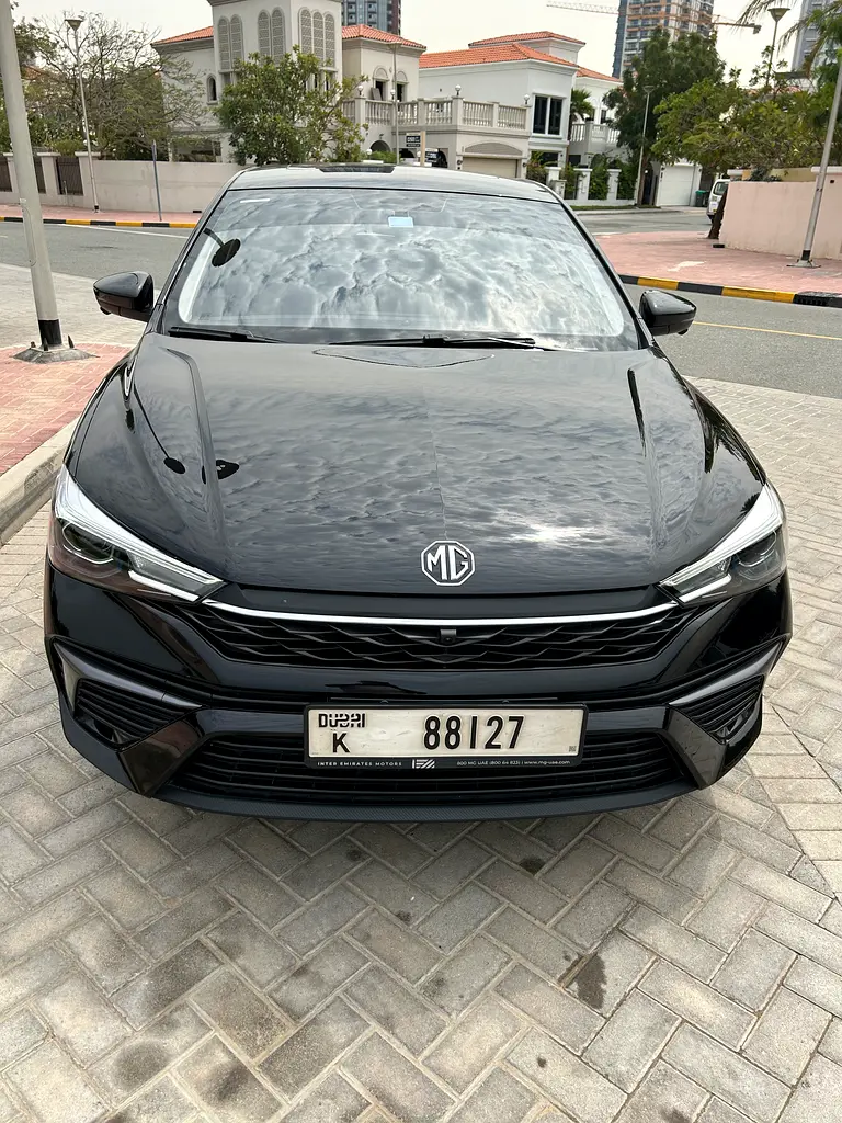 MG MG5 2025 — photo 1 of 10
