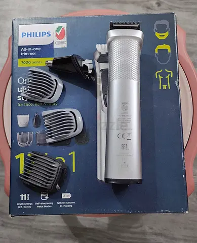 Philips 7000 Series All-in-One Trimmer — used, excellent condition