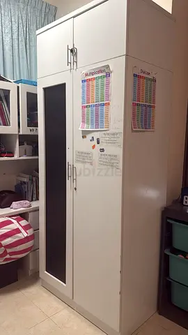 White 3-Door Wardrobe with Mirror Panel - Good Condition, free, pick up from majan