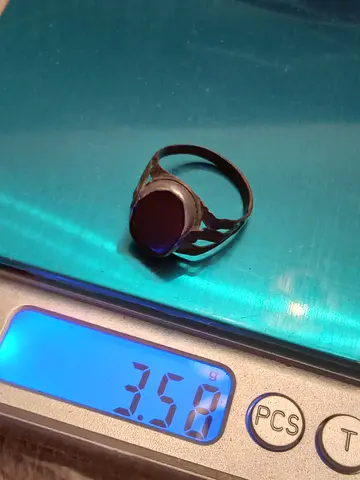 1920s Certified Vintage mens ring with red stone