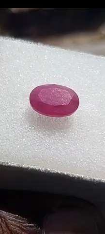 Ruby 7.6 carats