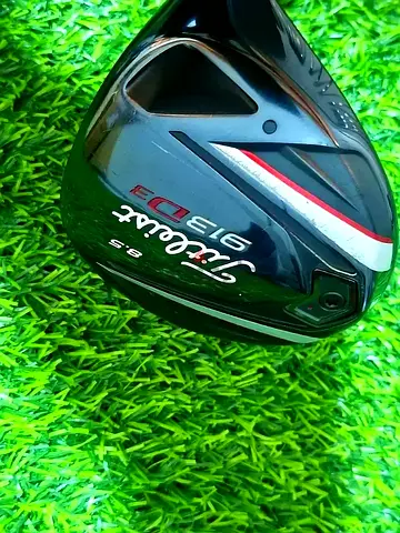 Titleist 913D Driver in Stiff Flex