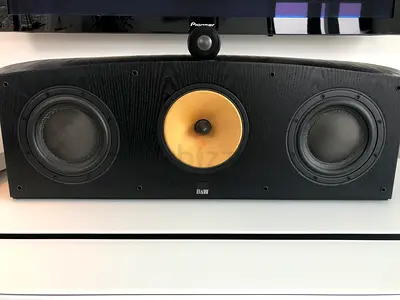 BW HTM 3 signature series 3 way Centre