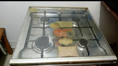 Used 4-Burner Stainless Steel Gas Hob — Good Working Condition