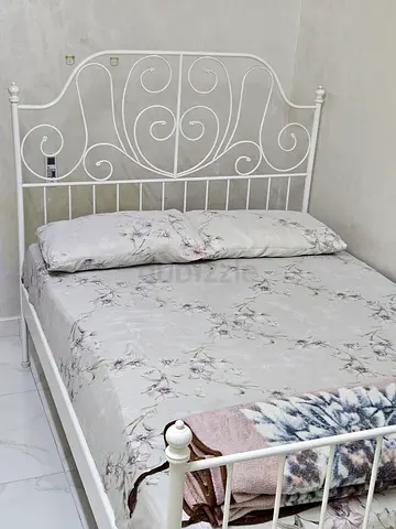 IKEA BED Queen size with mattress FREE