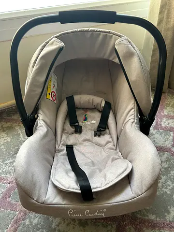 Pierre Cardin Car Seat for Infants