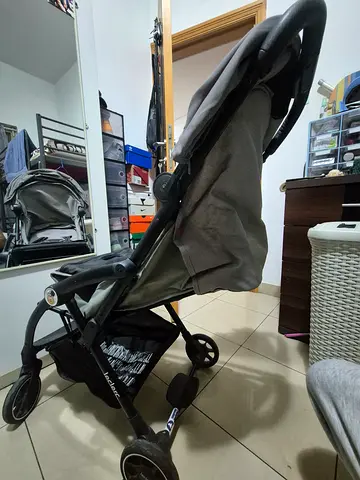 Leclerc lightweight compact stroller - gently used
