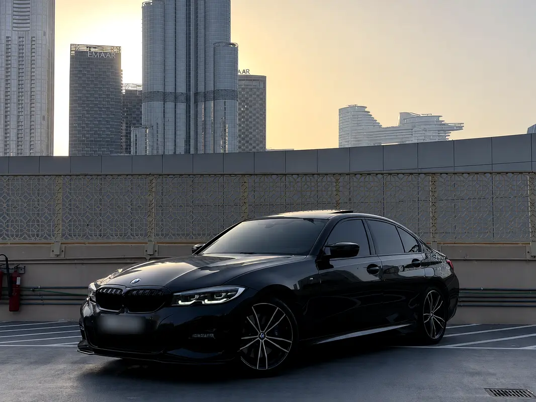 BMW 3-Series 2021 — photo 1 of 20