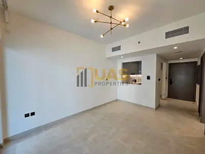 WITH WHITE GOODS / OPEN VIEW / WATER VIEW