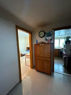 Room for 2 Ladies