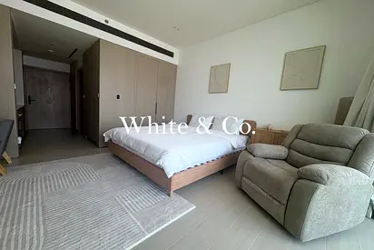 Furnished Unit | High Floor | Vacant Now