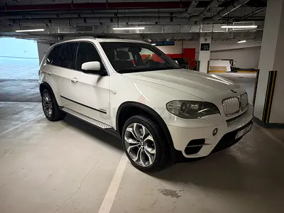 BMW X5 xDrive50i 2011 GCC Specs - V8 Power