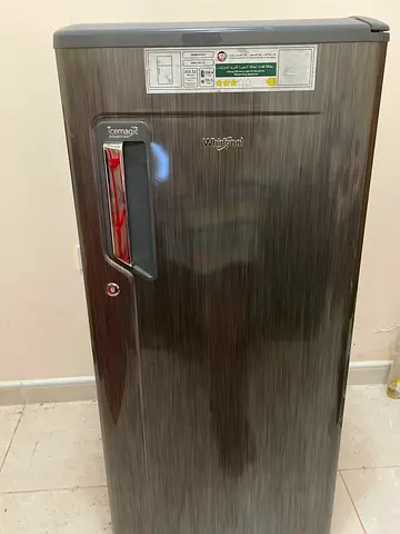 Whirlpool single-door refrigerator - good working condition