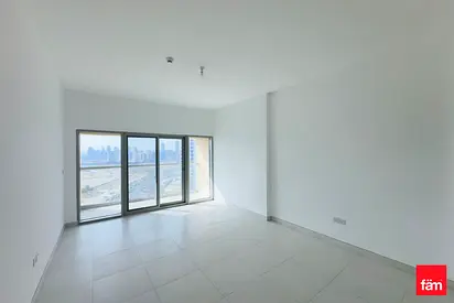 Corner unit | Low Floor | Great price | Spacious