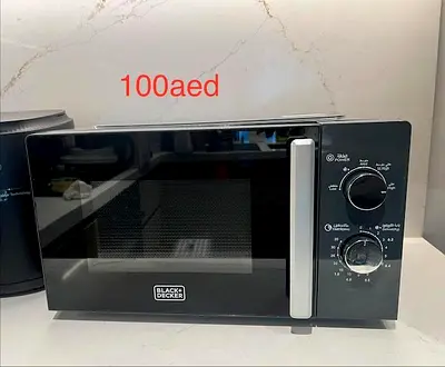 Black+Decker Compact Microwave - Very Good Working Condition