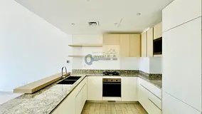 Bright Pool-Facing 2BR | Corner Layout | Vacant Next Month