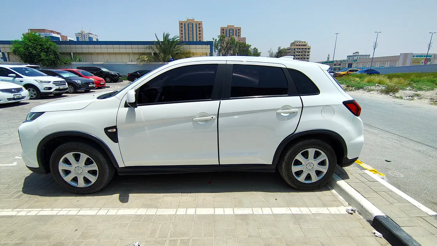 Mitsubishi ASX 2022 — photo 1 of 8