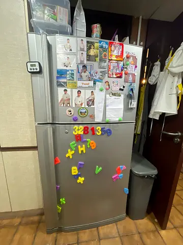 Hitachi Fridge + Freezer