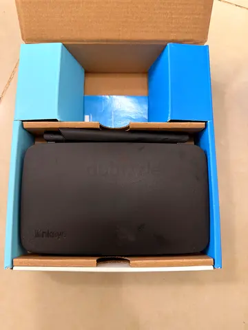 Linksys Wireless Router (compact) - used, good condition