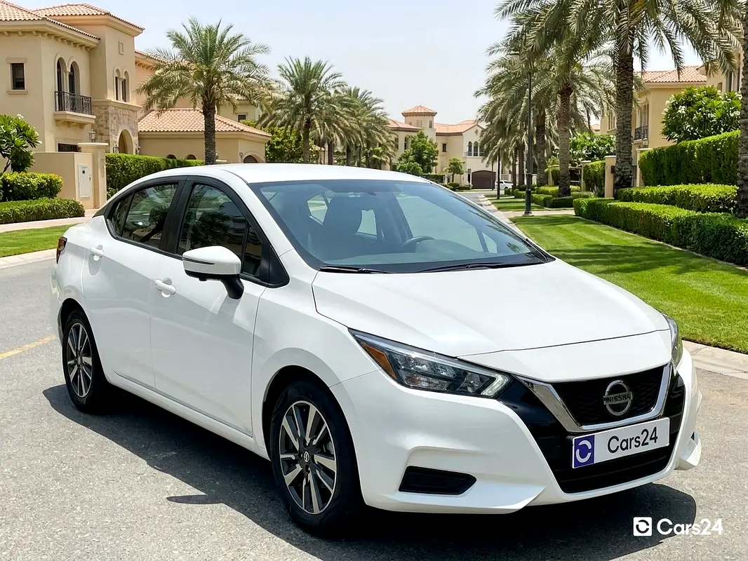 Nissan Sunny 2023 — photo 1 of 13