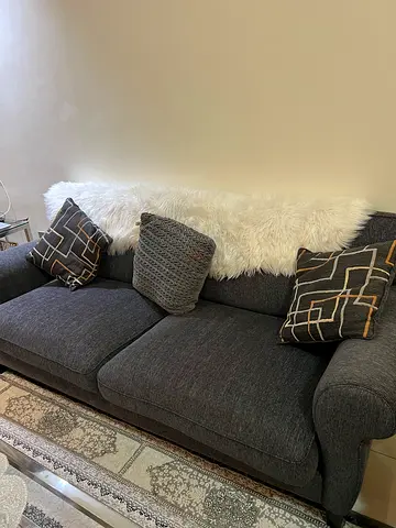 Couch set URGENT SALE