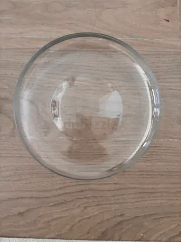 Clear Glass Mixing/Serving Bowl - Good Condition