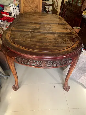 Solid Wood Antique Oval Dining Table with 8 chairs Carved Legs
