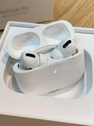 Apple AirPods Pro with cable and rubbers