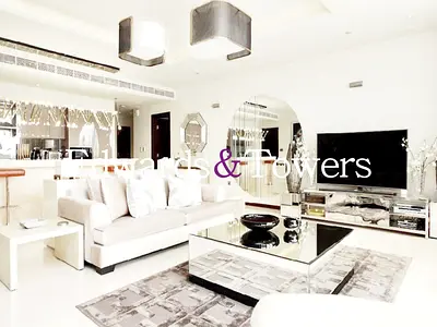 Fully Upgraded | Modern Furnished | Beach Access