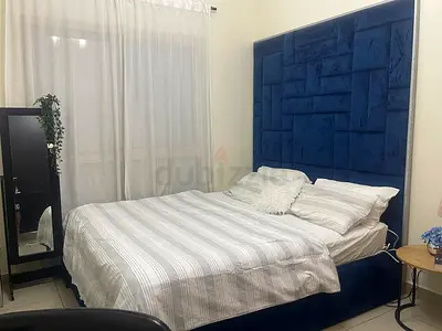 Room for rent - Bur Dubai 3,200 all inc.
