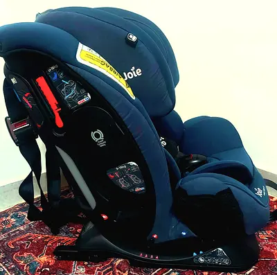 Joie stages fix isofix ( 0 to 12 years